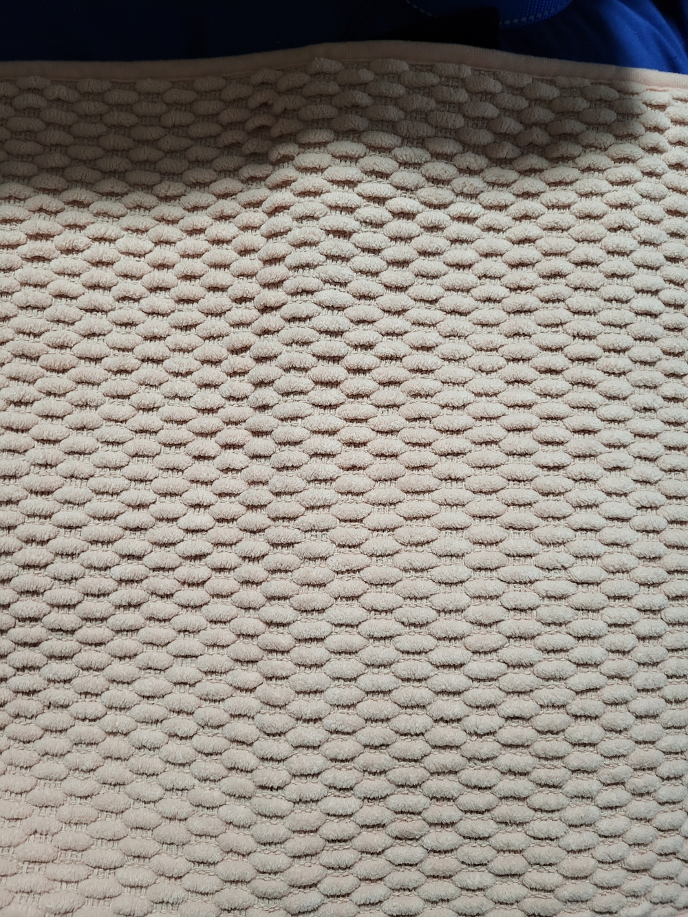 Textured Pink Bath Mat